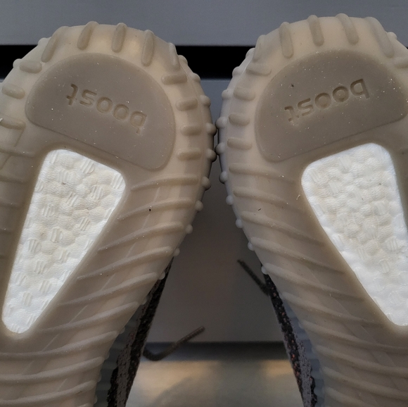 Adidas Yeezy YZY Boost 350 V2  \'Beluga Reflective\'